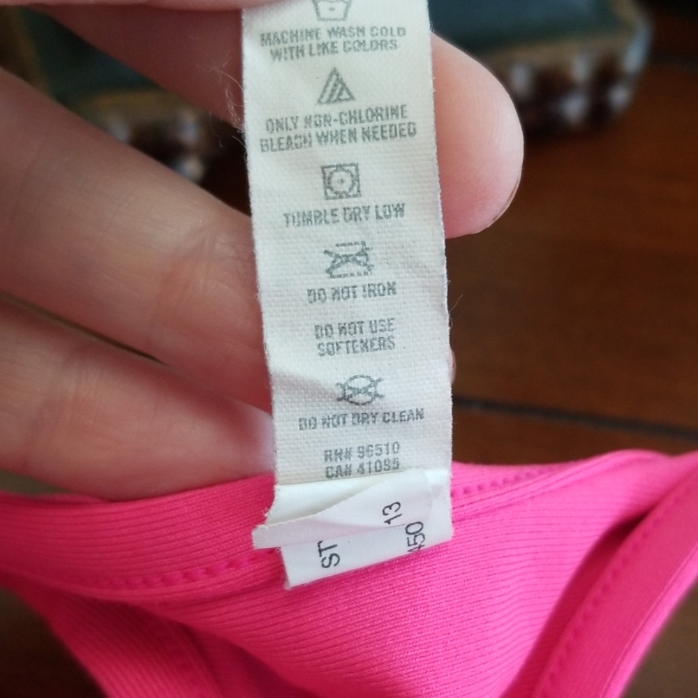 UNDER ARMOUR ๐ HEAT GEAR SPORTS BRA - Picture 8 of 8